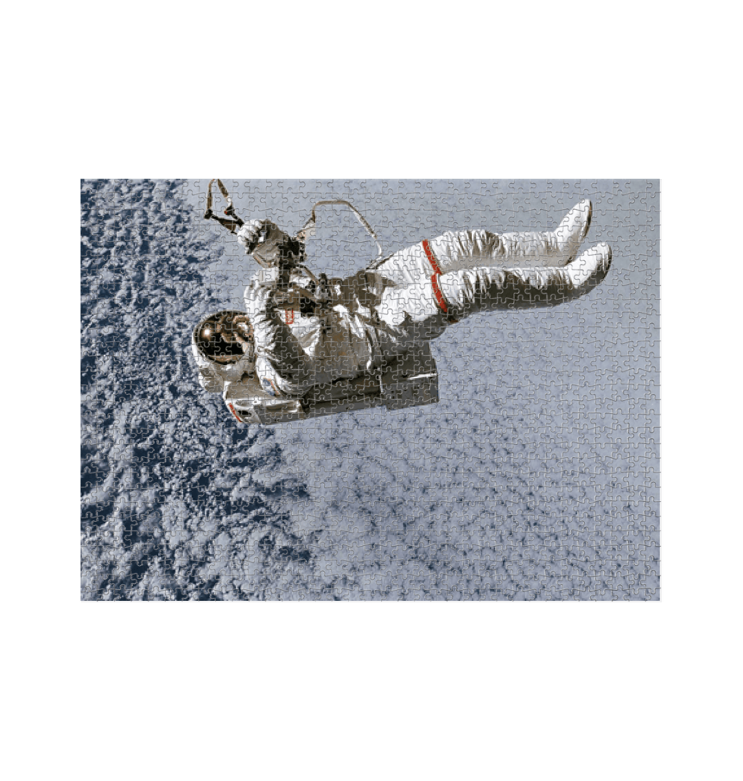 White Space Walk Jigsaw Puzzle (1000 Piece)